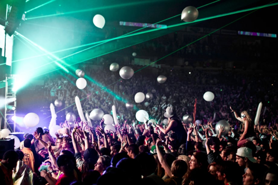 Crowds go Crazy for Bassnectar