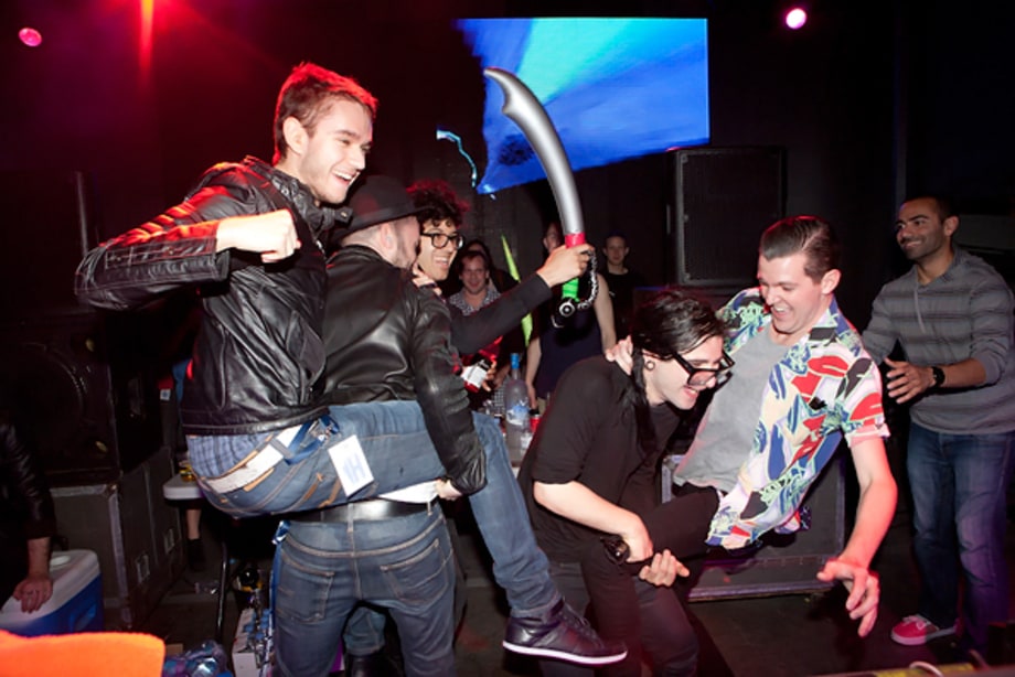Sword Fight!