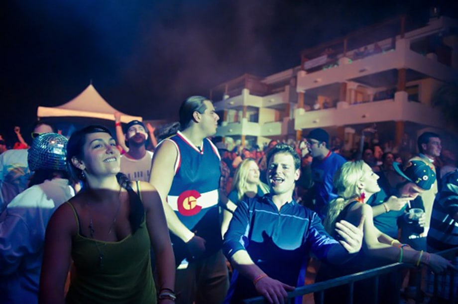 Fans Watch Disco Biscuits on the Beach
