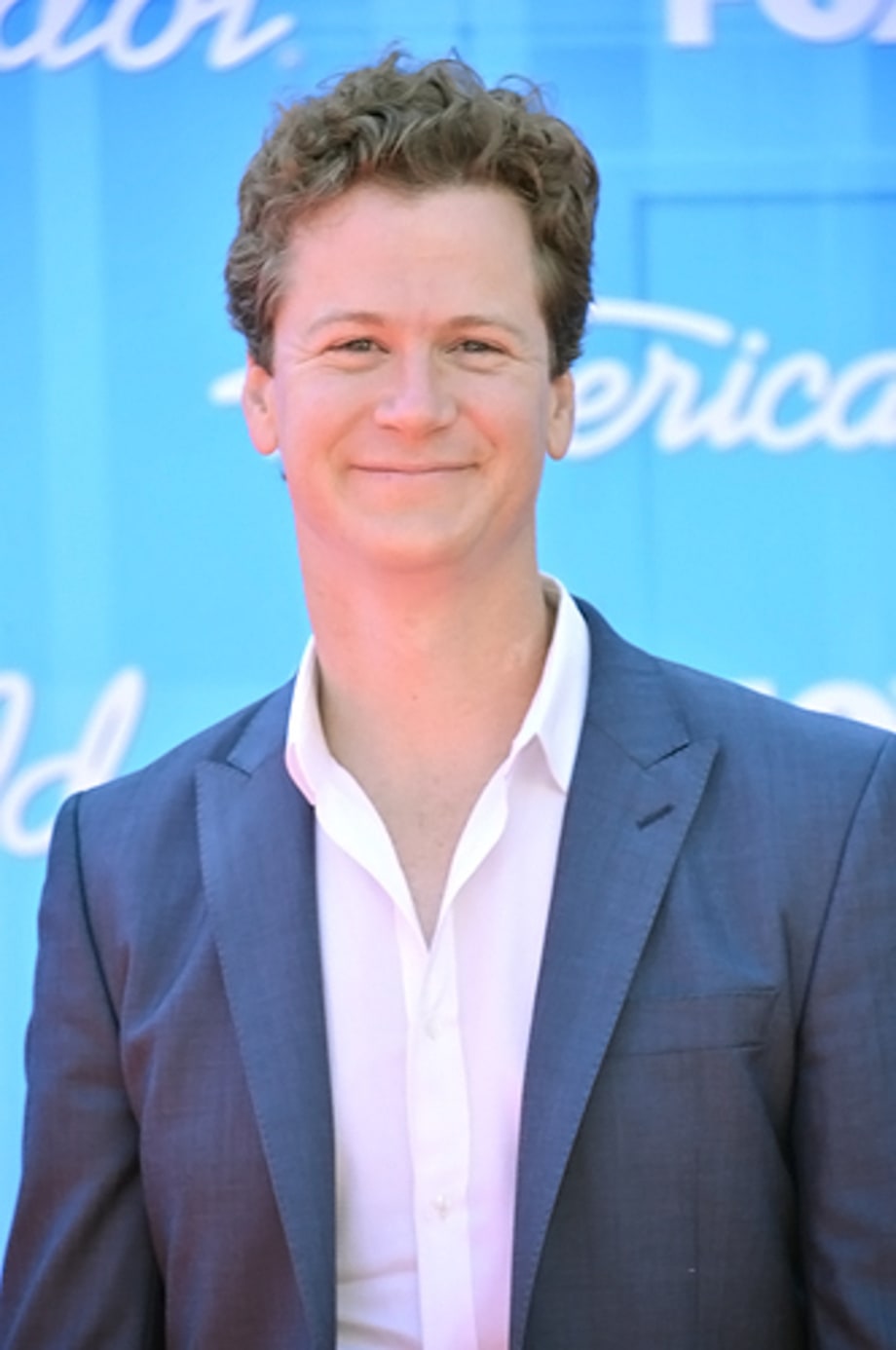 Jonathan Mangum On the Scene at the 2012 'American Idol' Finale