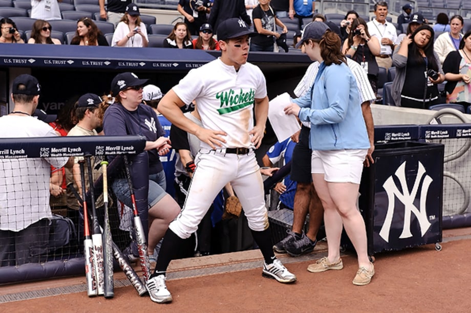 Broadway Baseball Bombers
