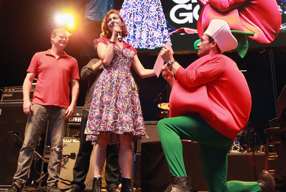 Schaal's Big Apple Pledge