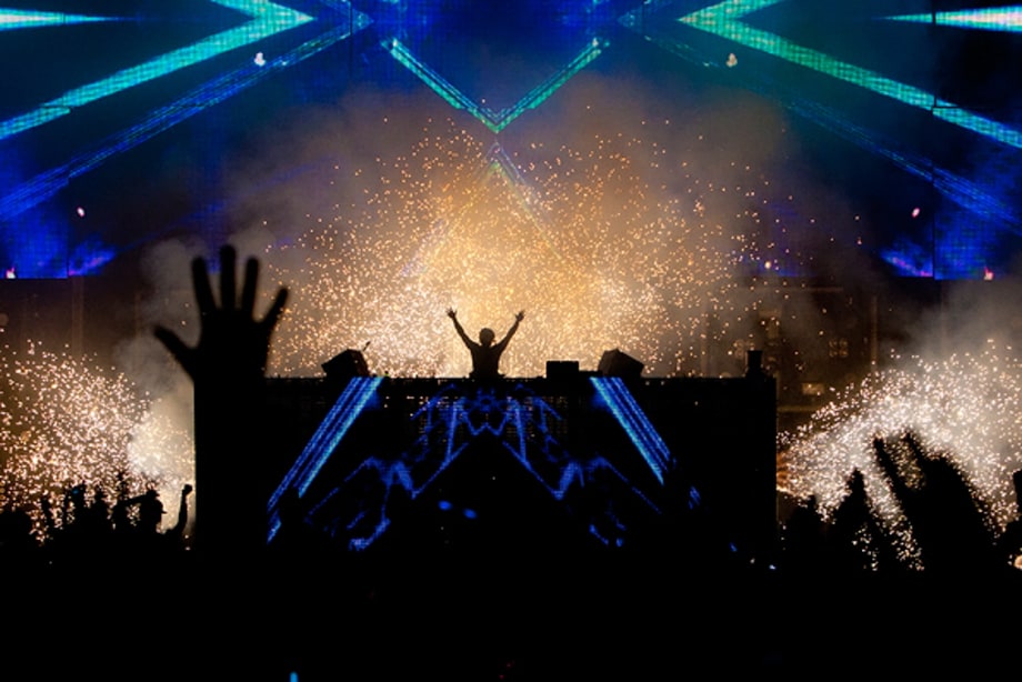 Axwell