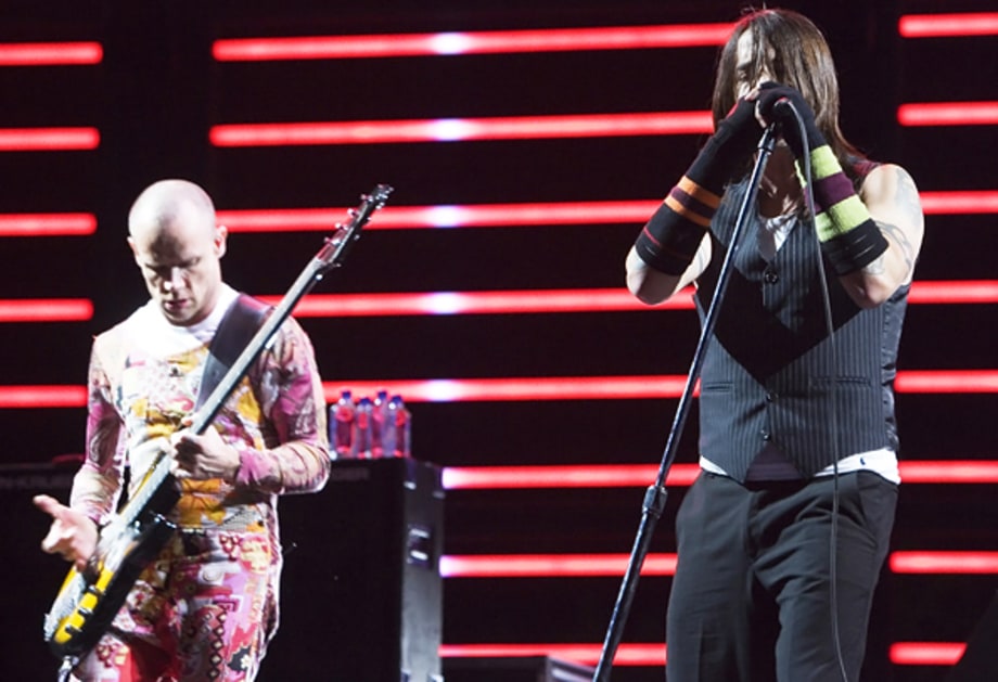 Red Hot Chili Peppers With the Meters (2006)