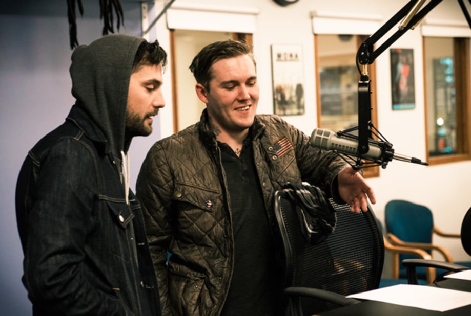 Chatting on Air