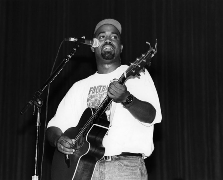 6. Hootie and the Blowfish