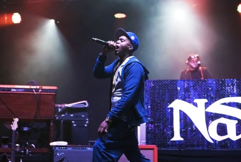 Nas