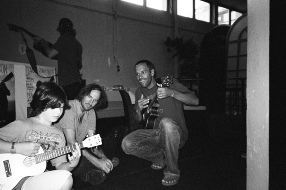 Ukulele Showdown