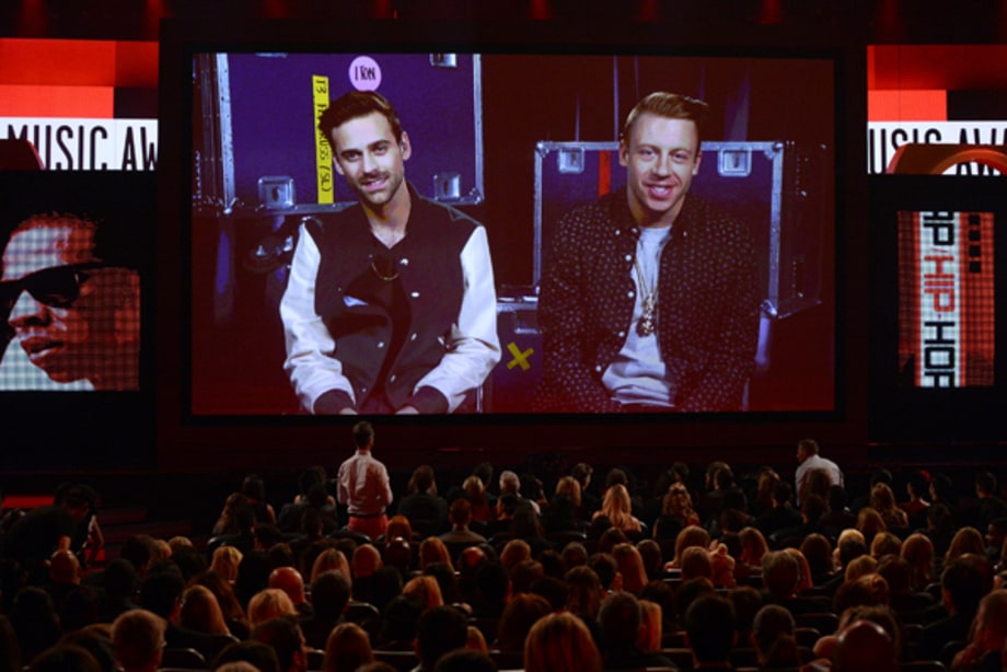 WINNER: Macklemore and Ryan Lewis