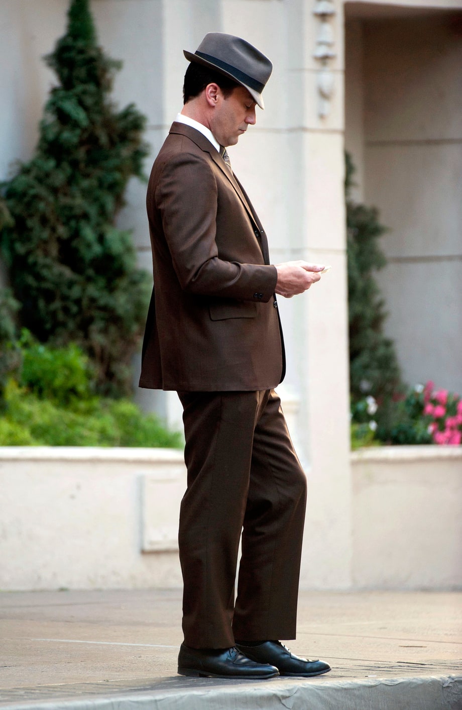 Can Don Draper Text?