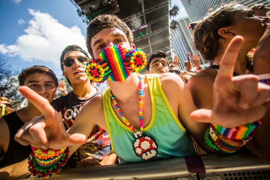Beaded Vapo-Spray Rave Masks