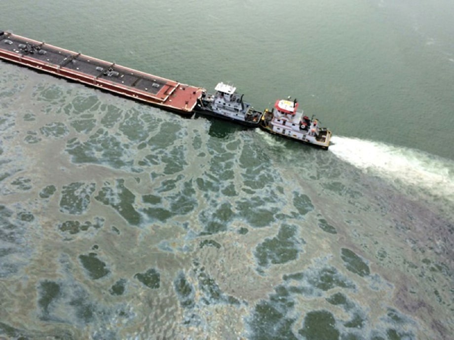 Galveston Bay, Texas, Oil Spill