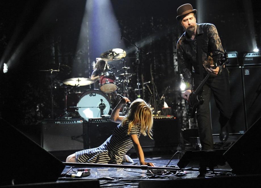 Best Rafter-Shaking Tribute: Joan Jett. Kim Gordon, St. Vincent and Lorde With Nirvana