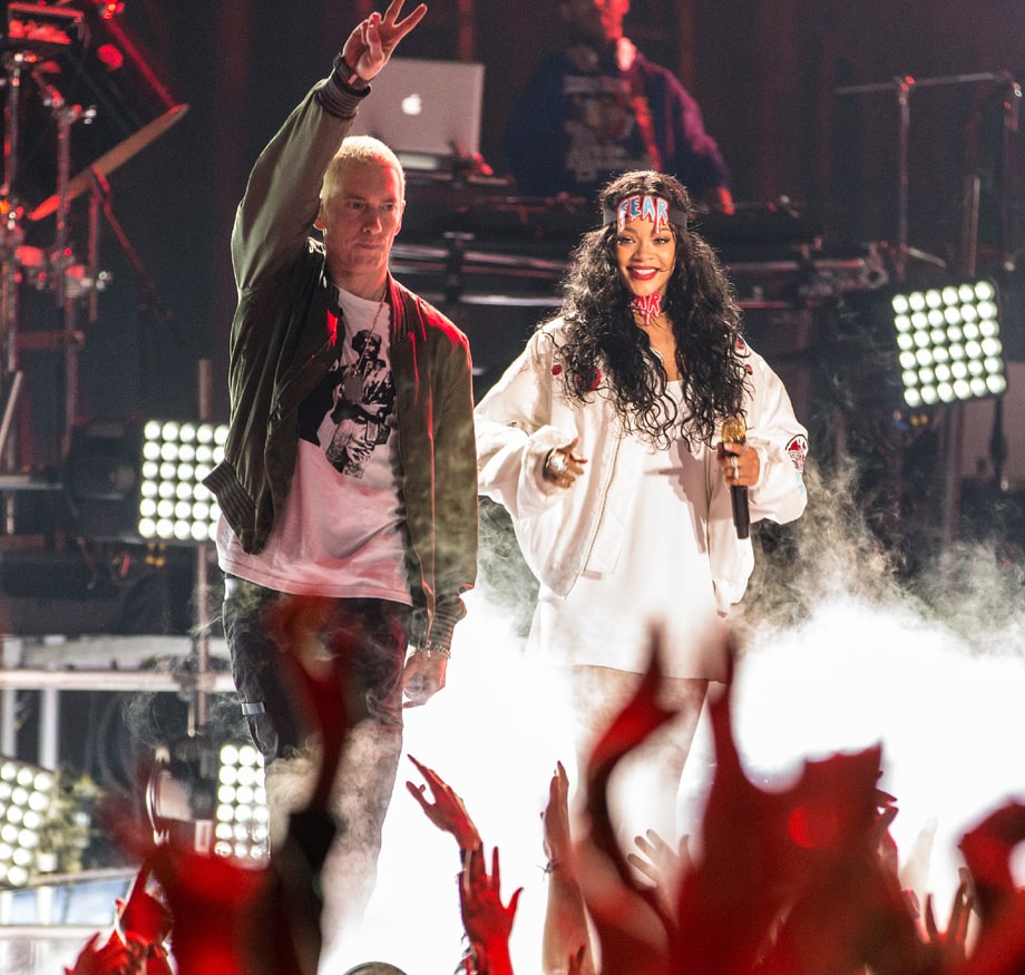 BEST: Eminem and Rihanna Performing 'Monster'