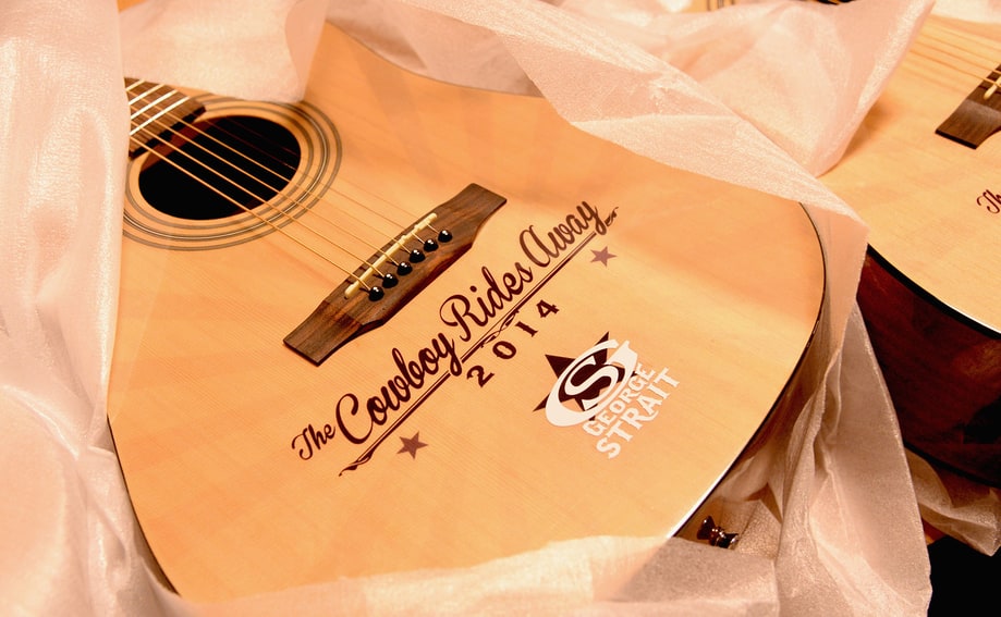 Strait's Strings