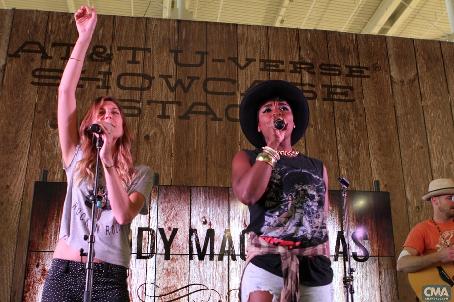 Best Unsigned Duo: The Muddy Magnolias