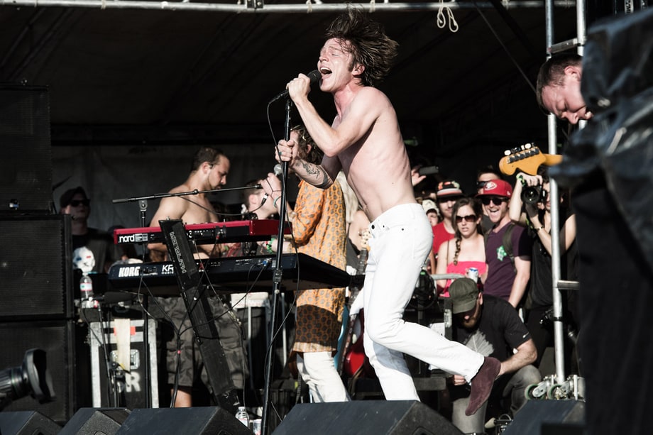 Cage the Elephant