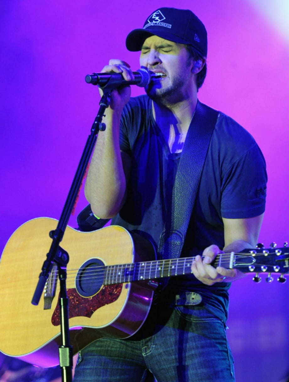 Luke Bryan's 'Country Girl (Shake It for Me)' (March 2011)