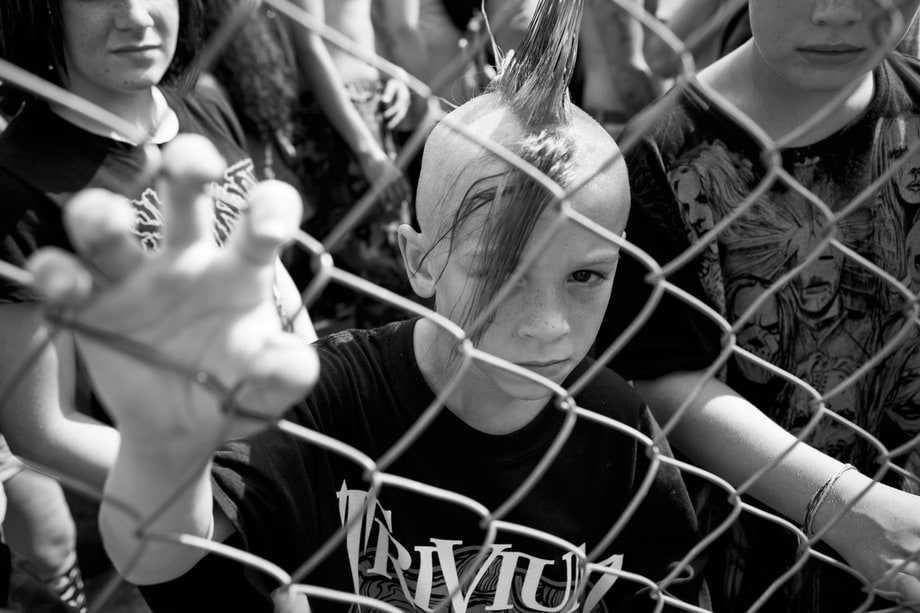 Young Fan Awaits Korn, New Jersey