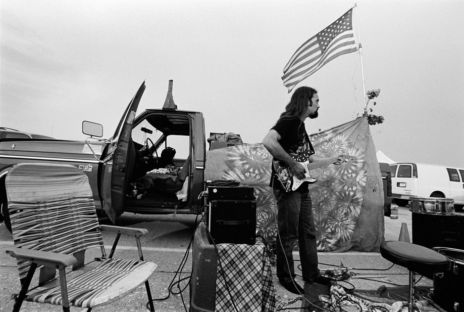 Tailgating Before a Phil Lesh Concert