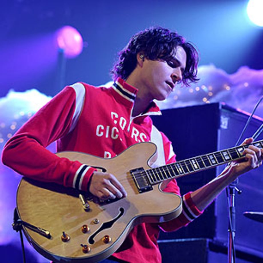 Vampire Weekend,