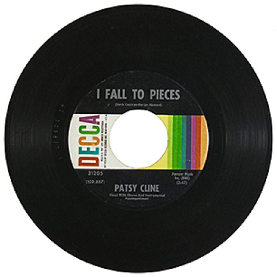 Patsy Cline, 'I Fall to Pieces'