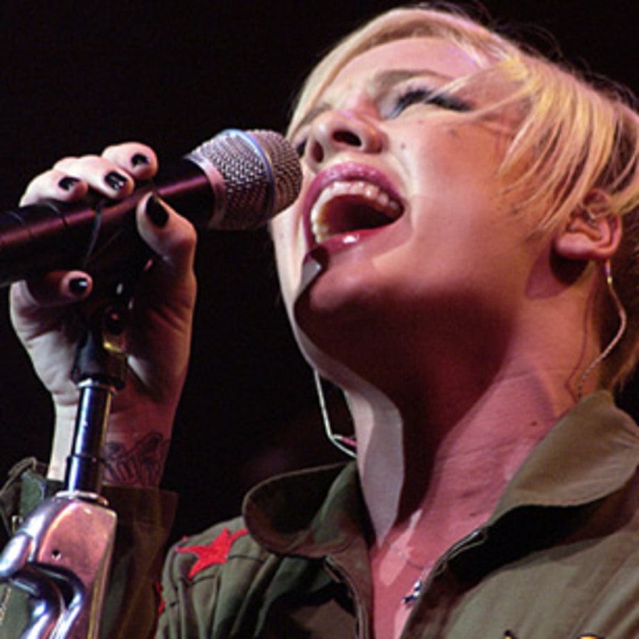 P!nk, 'Get The Party Started'