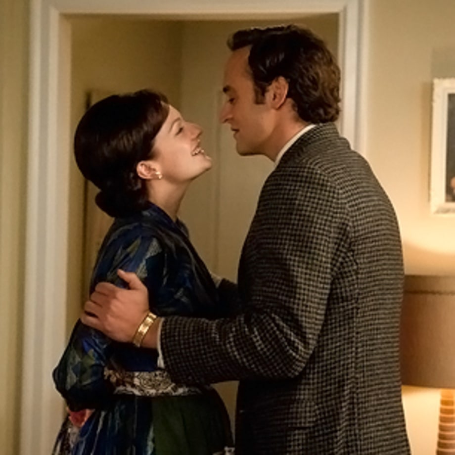 Peggy tells her mother she and Abe are shacking up – Episode Seven, 'At the Codfish Ball'