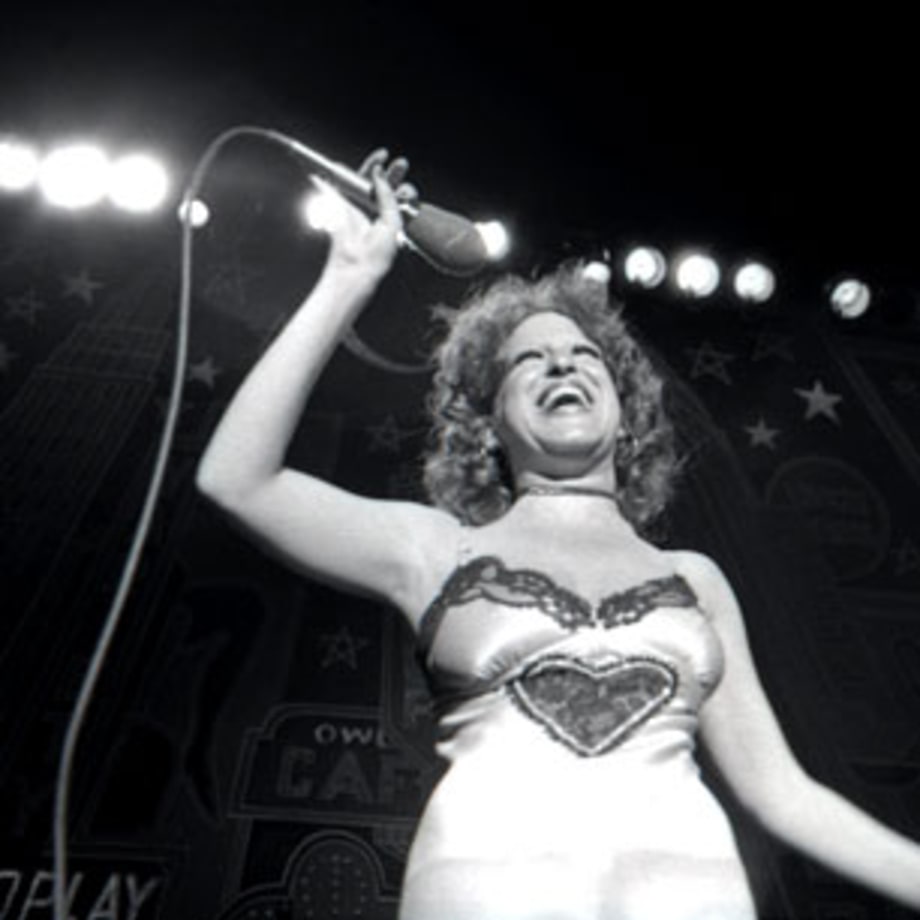 1972 Bette Midler invents a whole new style of rock & roll cool