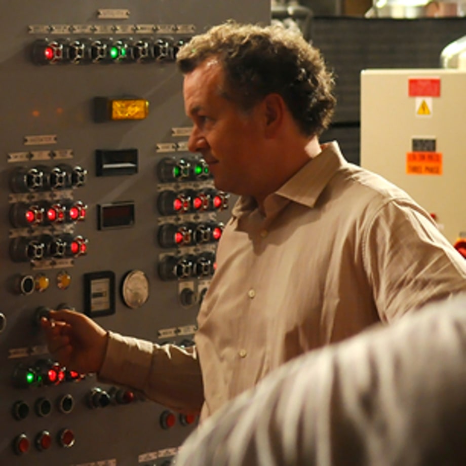 Gale force (Season Three, Episode Thirteen: