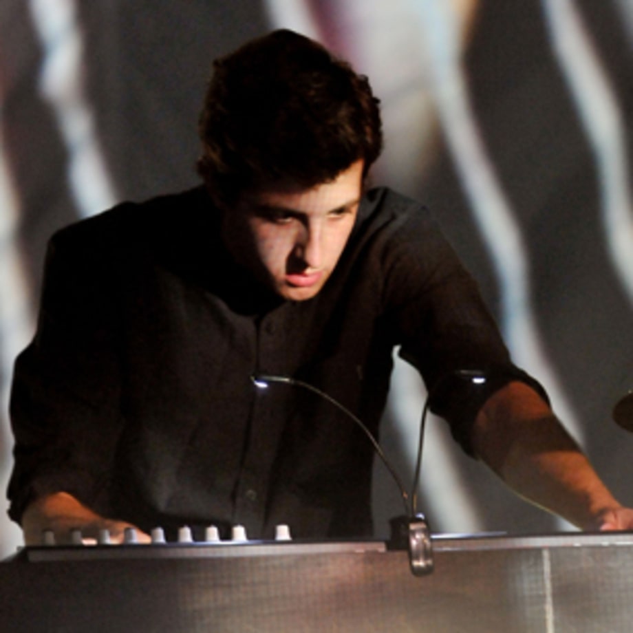 Jamie XX (of the xx) DJ set