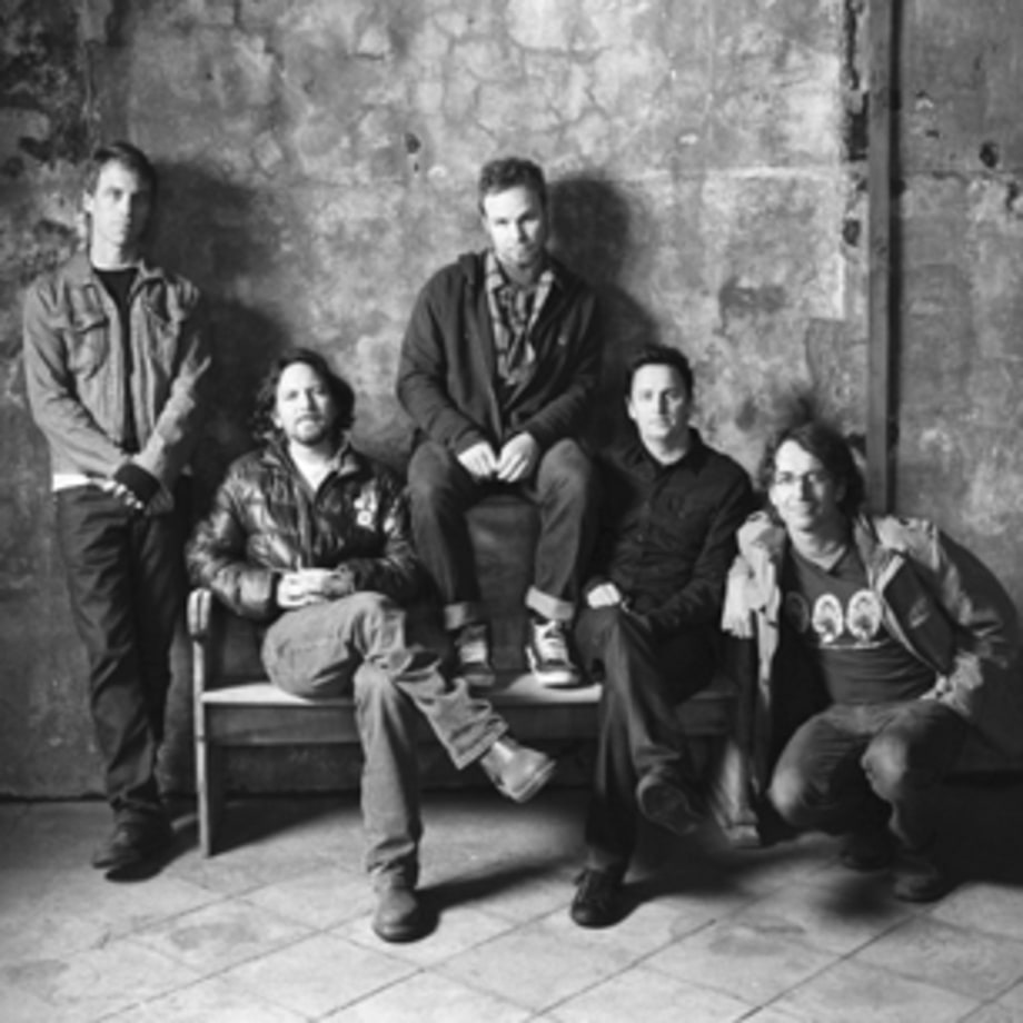 Pearl Jam, 'Lightning Bolt' (10/15)