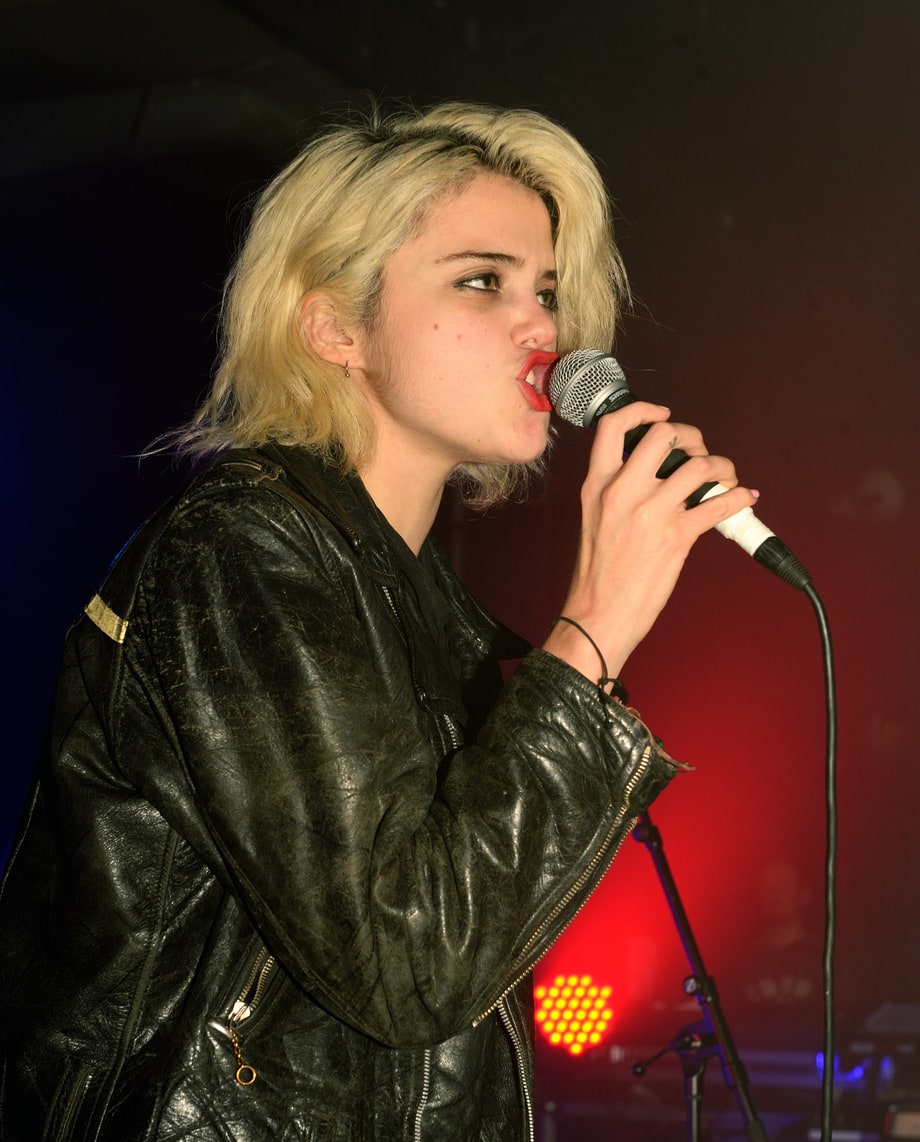Sky Ferreira,
