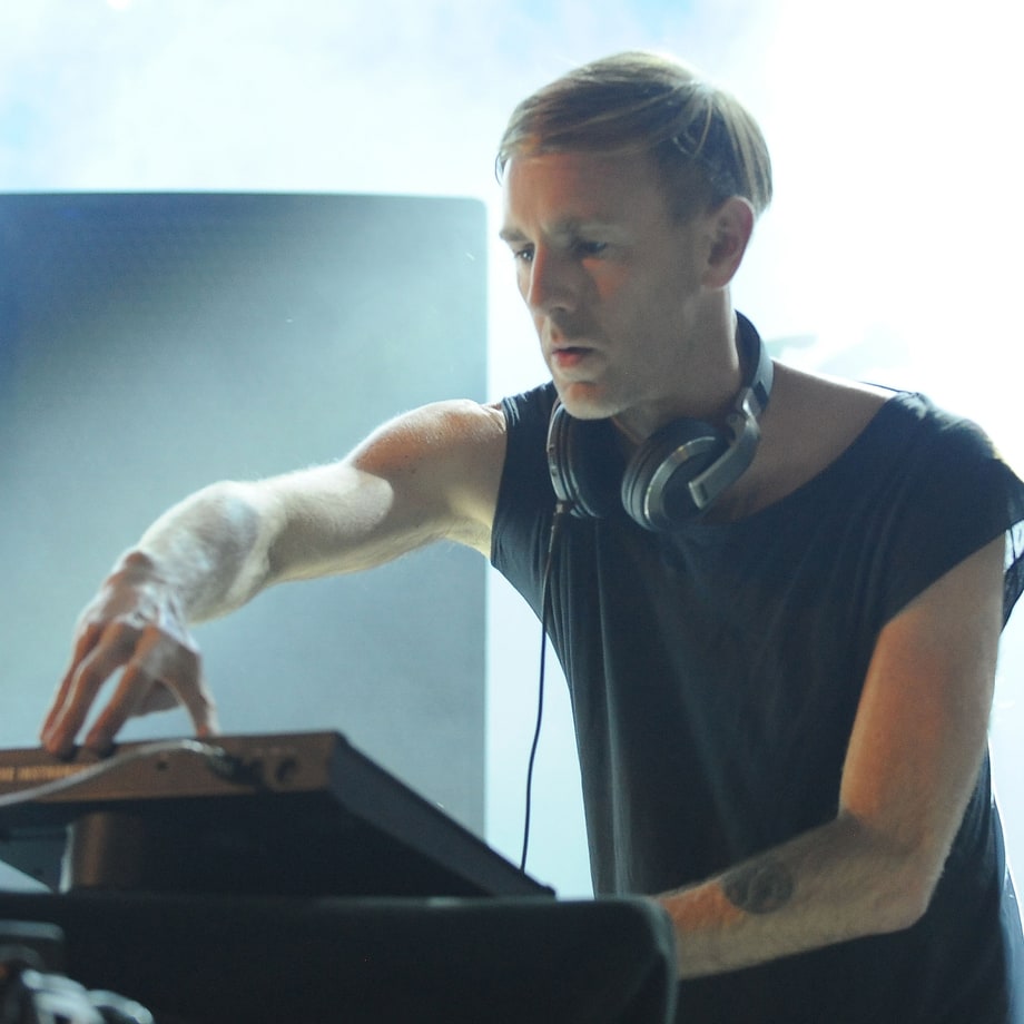Richie Hawtin Vs. Luciano, 'ENTER Week 10'