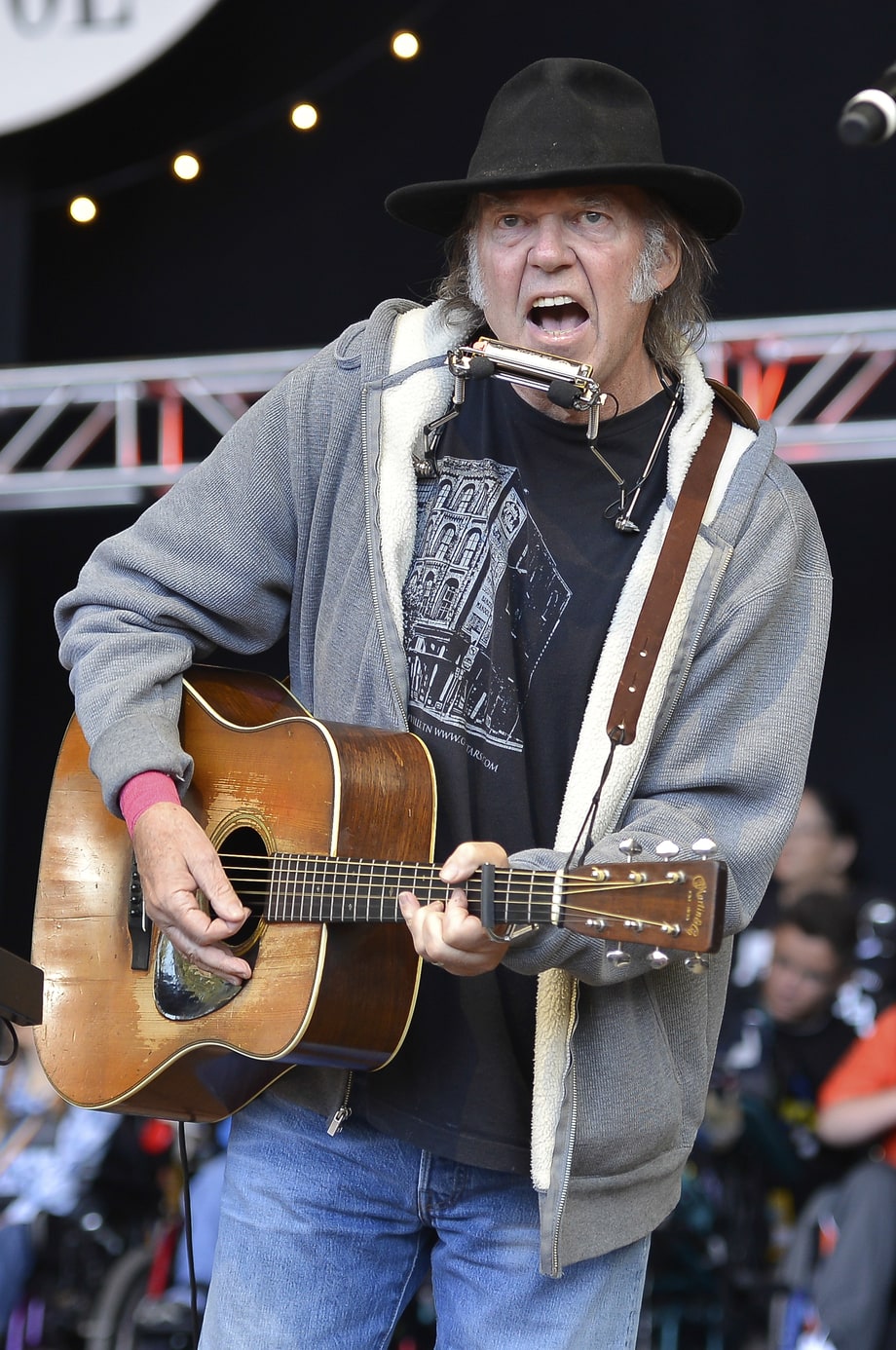 Neil Young Live Dates (January)