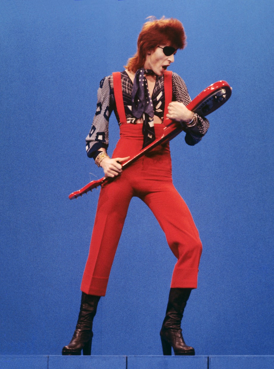 20 Insanely Great David Bowie Songs Only Hardcore Fans Know