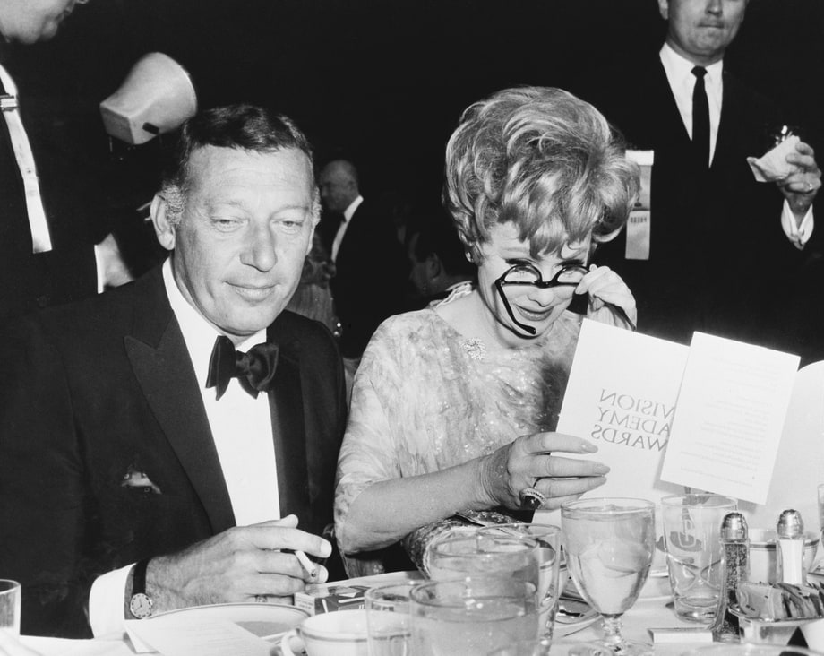 Lucille Ball Forgets Her Glasses (1975)