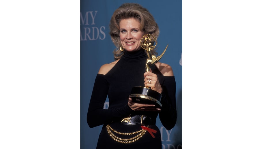 Candice Bergen Mocks Dan Quayle (1992)