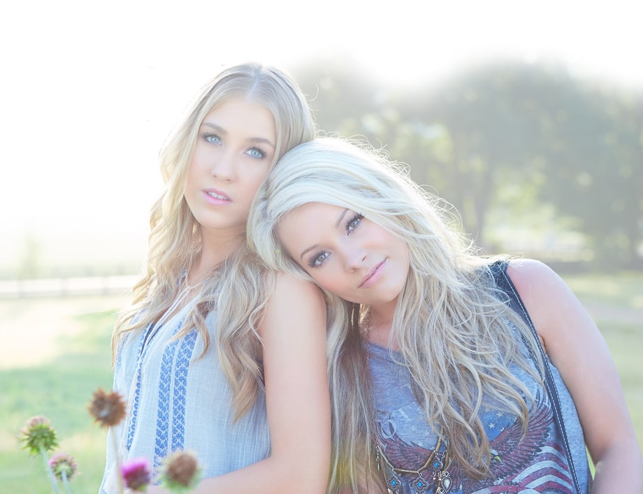 Maddie & Tae