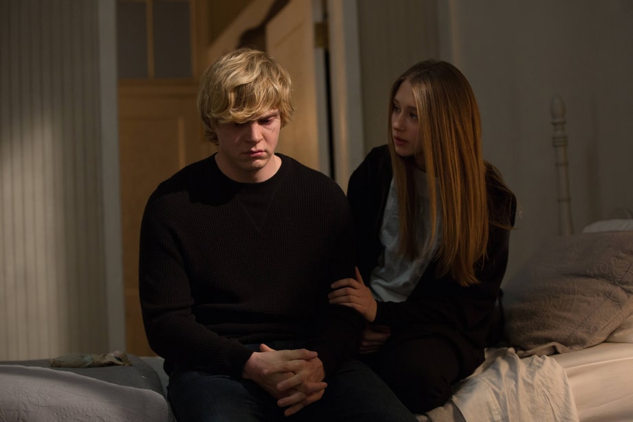 Evan Peters