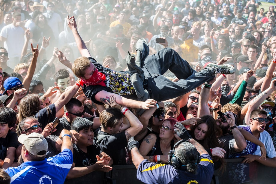 Surfing at Knotfest