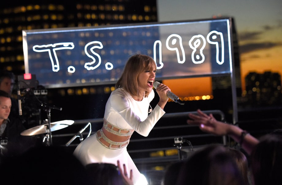 October 27th: '1989' released