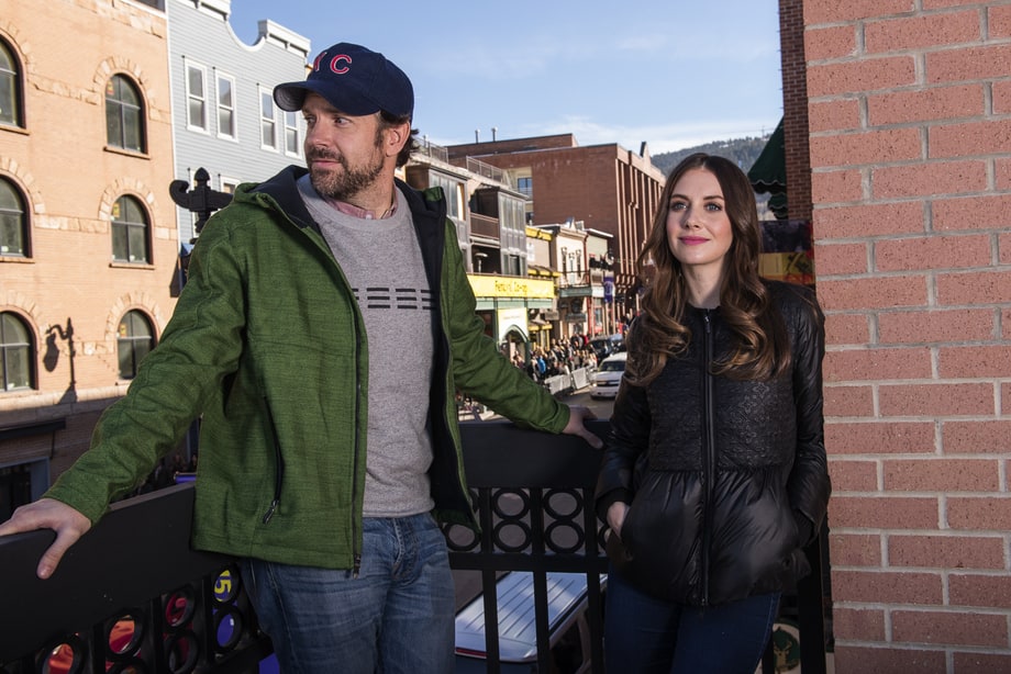 Jason Sudeikis and Alison Brie