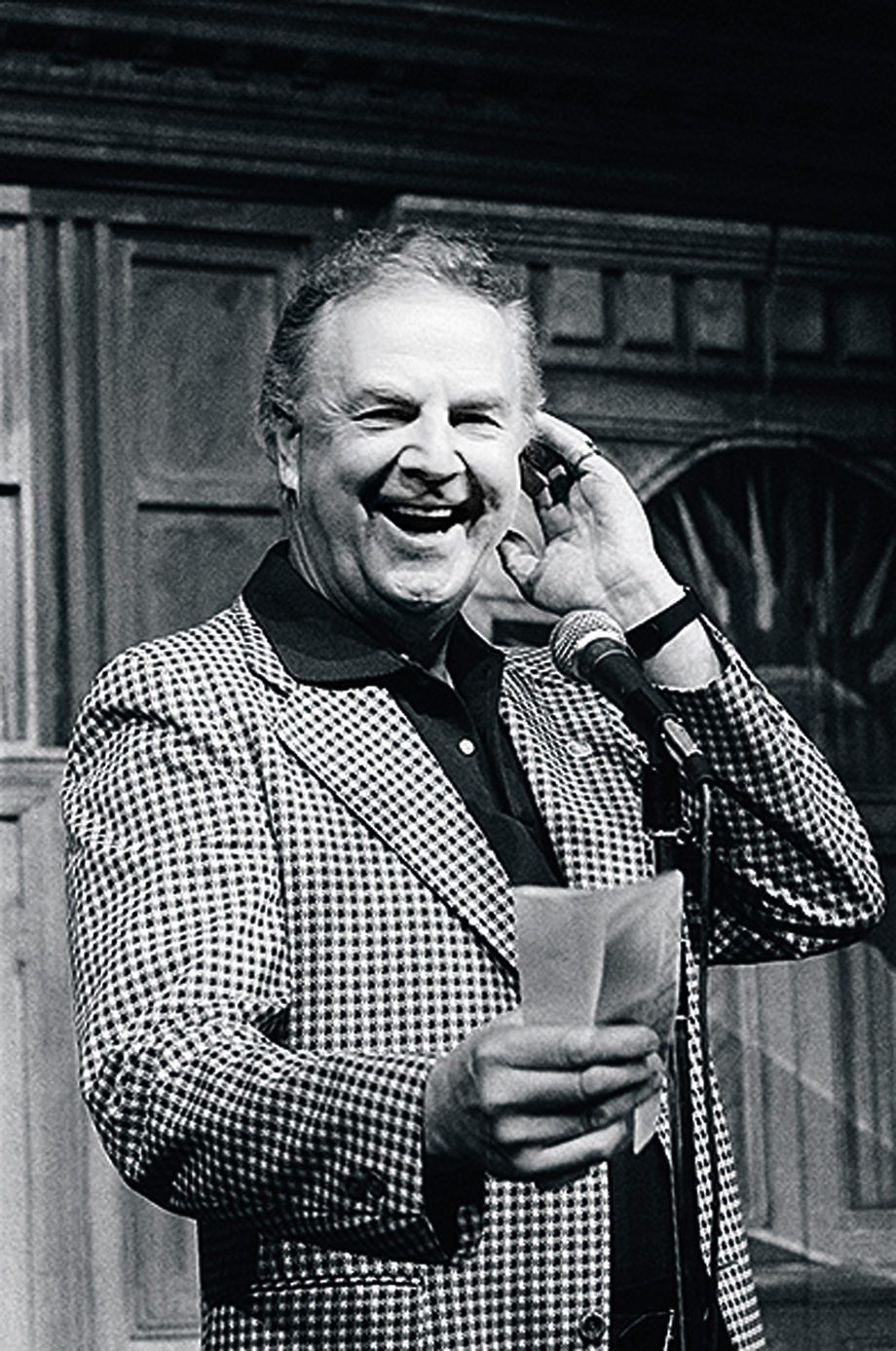38. Don Pardo