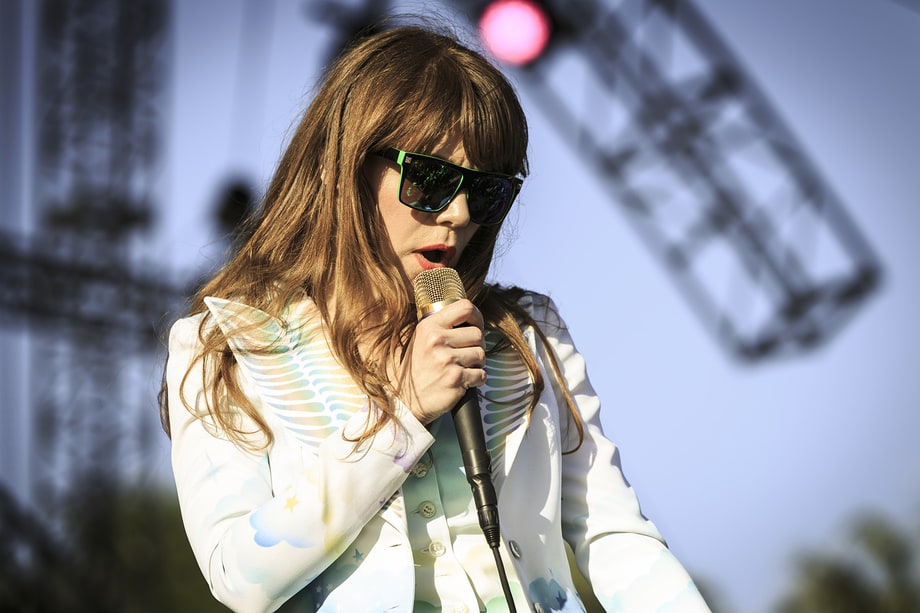 Best Cameo (Indie Rock Edition): Jenny Lewis (and Haim)