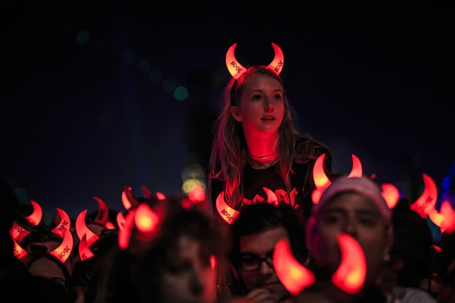 Best Fan Accessory: AC/DC Devil's Horns