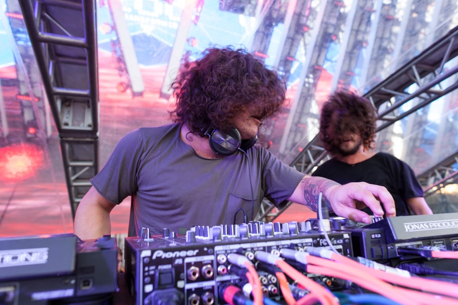 Best Hair Flips: DVBBS