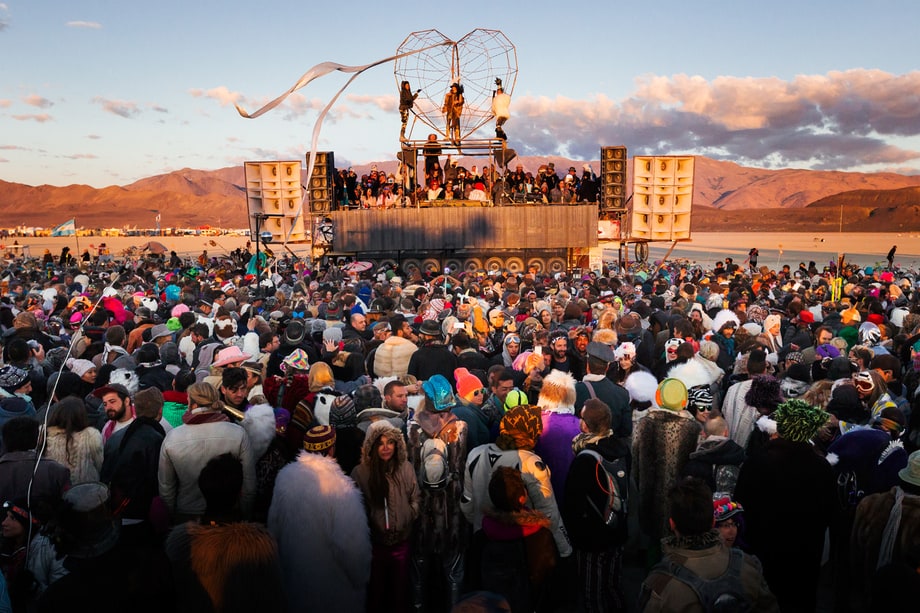 Groovin' in the Playa
