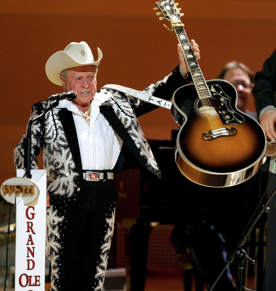 2015 In Memoriam: Country Stars We Lost This Year