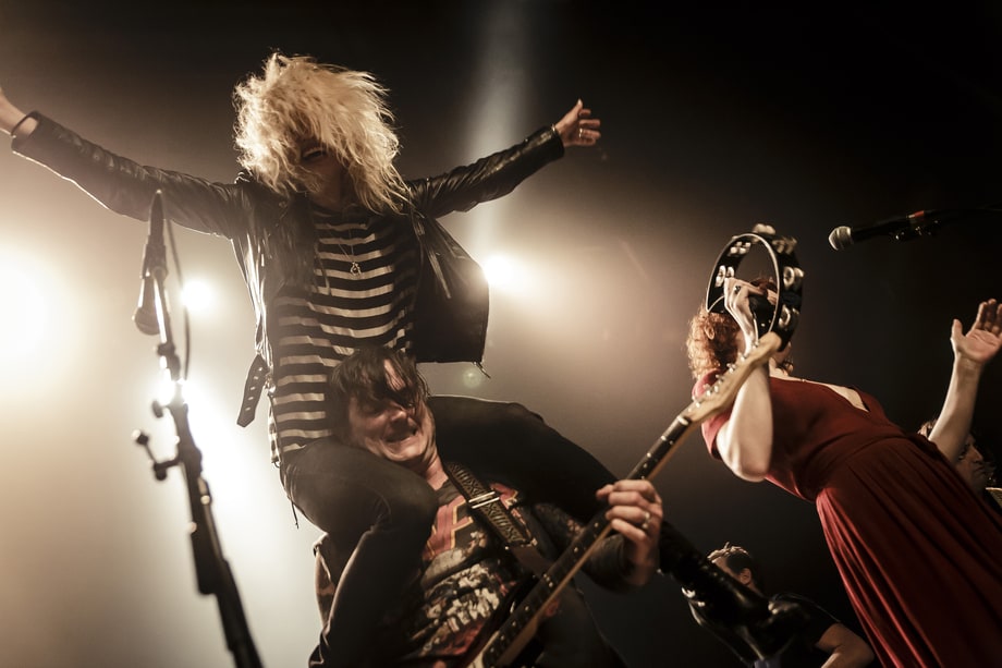 Finale: Alison Mosshart, Butch Walker and Karen Elson